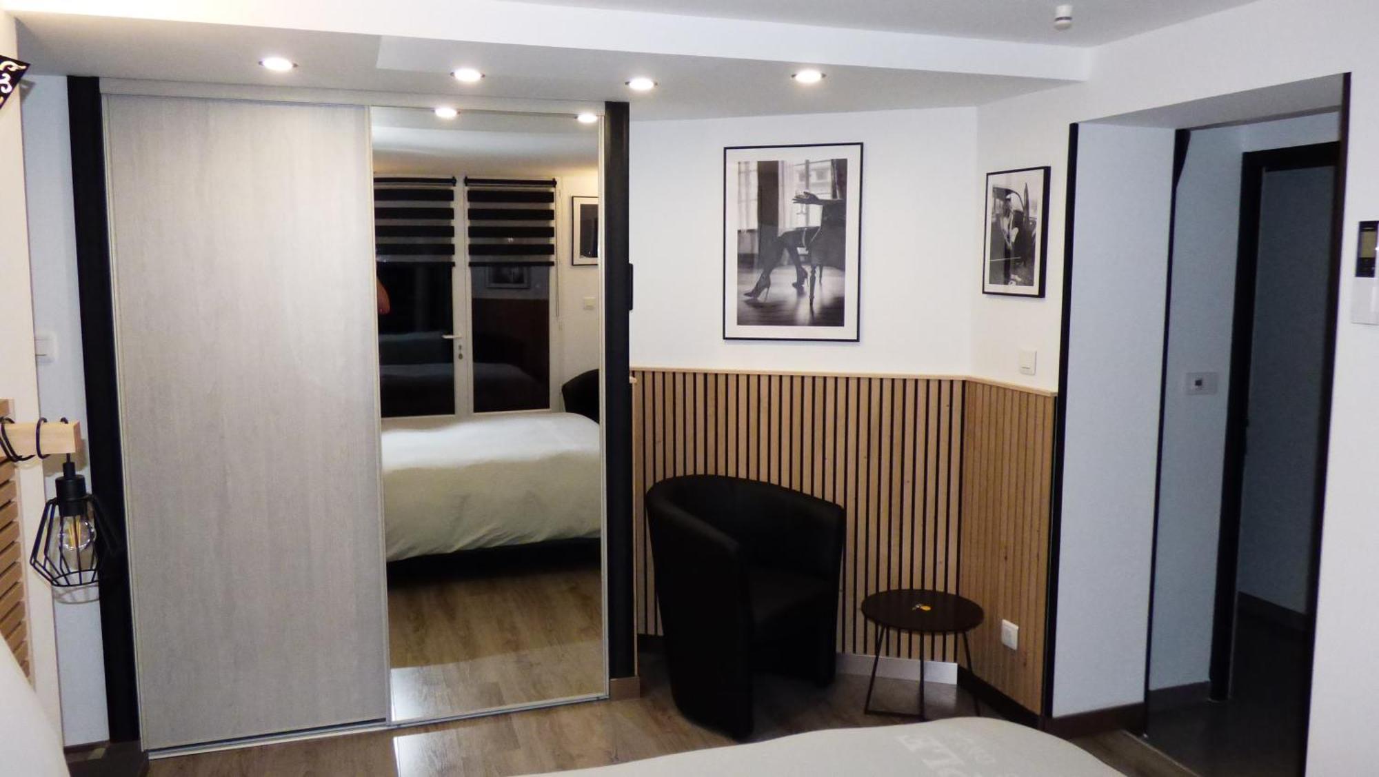 La Colline Aux Yeux Doubs Bed and Breakfast Baume-les-Dames Buitenkant foto