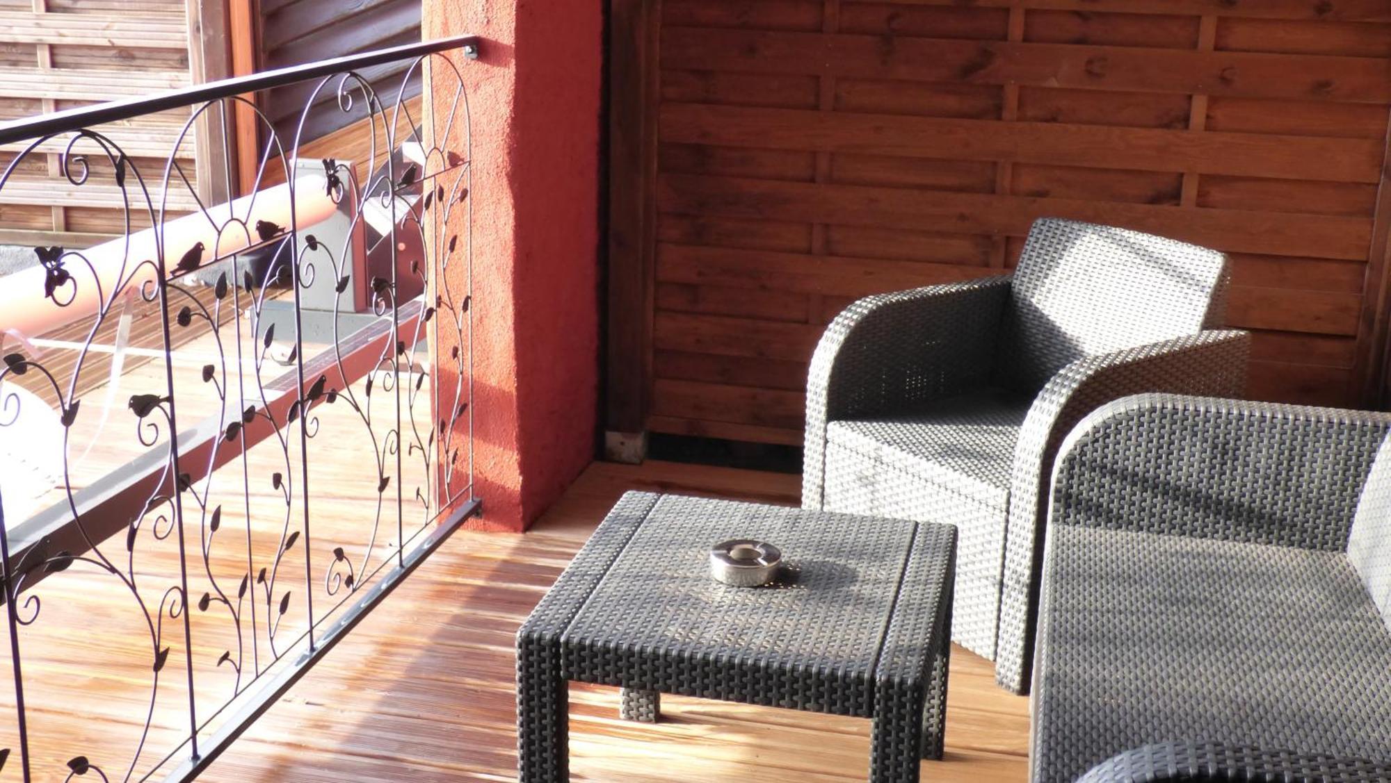 La Colline Aux Yeux Doubs Bed and Breakfast Baume-les-Dames Buitenkant foto