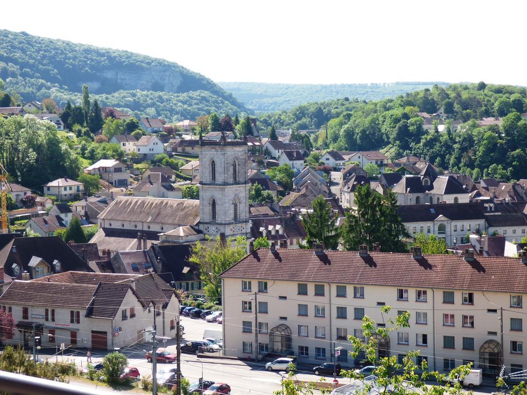 La Colline Aux Yeux Doubs Bed and Breakfast Baume-les-Dames Buitenkant foto